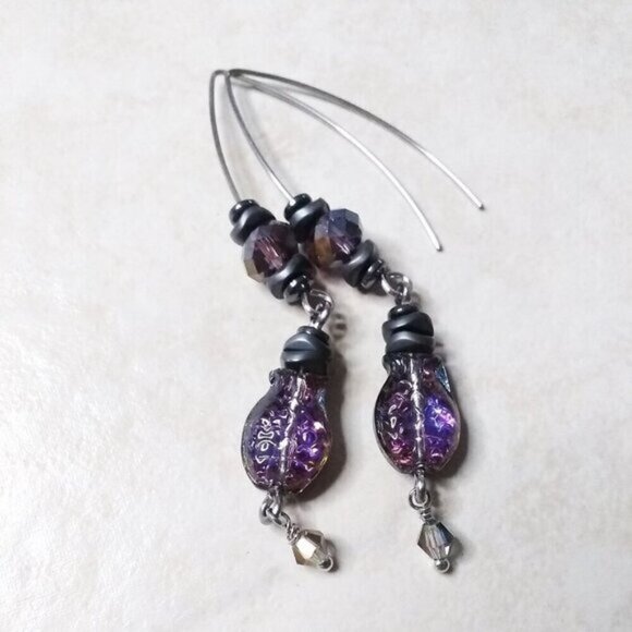Goth + Beachy! Sea Life Earrings! Purple + Black Iridescent Glass Fish Danglers - Picture 4 of 8